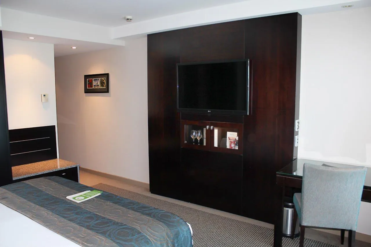 ****  Copthorne Hotel Wellington, Oriental Bay New Zealand