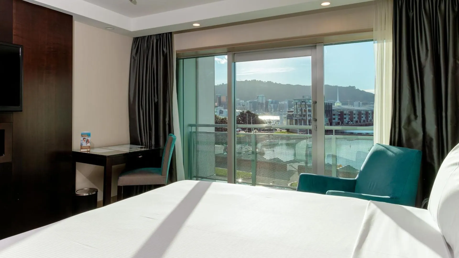 Copthorne Hotel Wellington, Oriental Bay 4*, Wellington